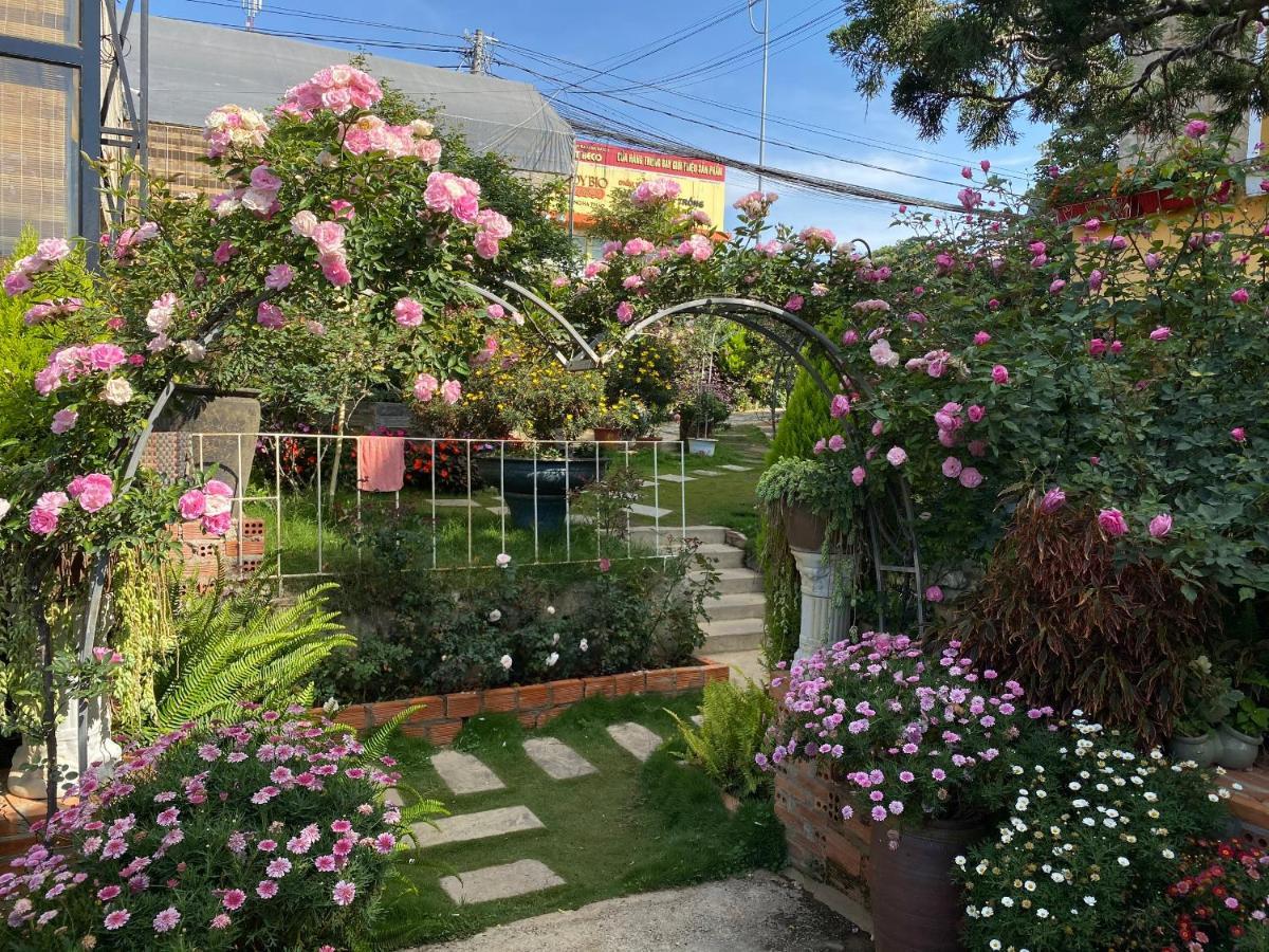 Homestay Khu Vườn Hoàng Gia Da Lat Exterior foto